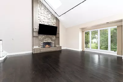 4072 Broadmoor Circle, Naperville, IL 60564 - Photo 6