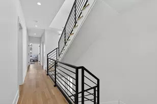 1728 N Sawyer Ave, Chicago, IL 60647 - Photo 16