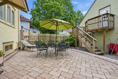 56 Whites Place, Bloomington, IL 61701 - Photo 36