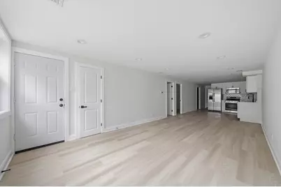 7914 S Essex Avenue, Chicago, IL 60617 - Photo 38