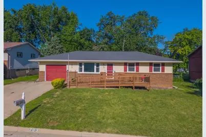 703 Lara Road, Normal, IL 61761 - Photo 2