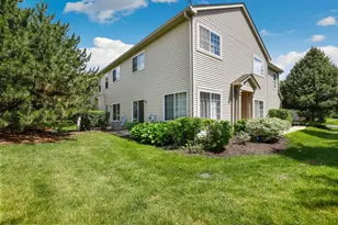 444 Jamestown Ct, Aurora, IL 60502 - Photo 24