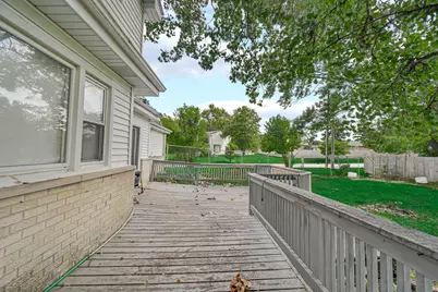 8622 W 90th Place, Hickory Hills, IL 60457 - Photo 24