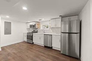 118 N President St, Wheaton, IL 60187 - Photo 30
