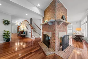 427 S Sleight St, Naperville, IL 60540 - Photo 8