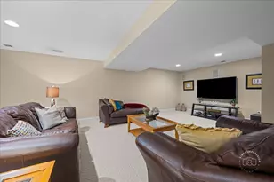 427 S Sleight St, Naperville, IL 60540 - Photo 34