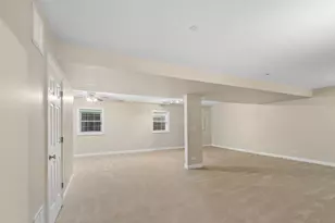 1520 Queen Ann Ln, Gurnee, IL 60031 - Photo 18