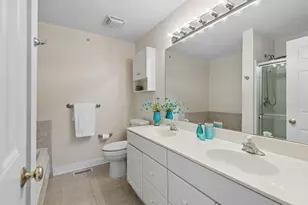1520 Queen Ann Ln, Gurnee, IL 60031 - Photo 16