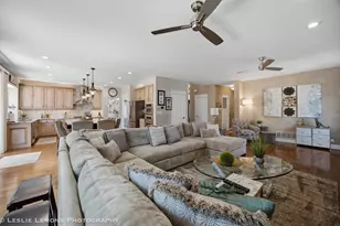 9011 Coppergate Rd, Woodridge, IL 60517 - Photo 12