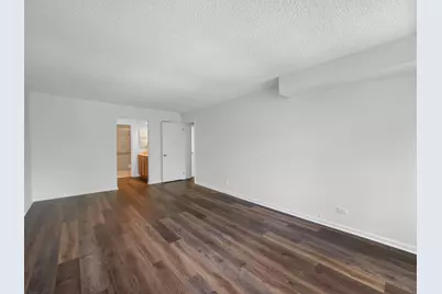 706 Waukegan Road #C-203, Glenview, IL 60025 - Photo 8