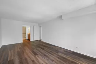 706 Waukegan Rd, Glenview, IL 60025 - Photo 8