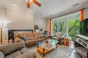 1924 W Diversey Ave, Chicago, IL 60614 - Photo 4
