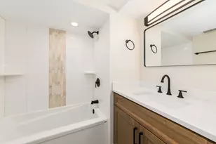 5526 N Nordica Ave, Chicago, IL 60656 - Photo 18
