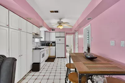 3035 N Spaulding Avenue, Chicago, IL 60618 - Photo 18