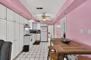 3035 N Spaulding Ave, Chicago, IL 60618 - Photo 18