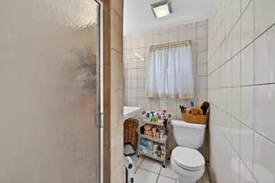 3035 N Spaulding Ave, Chicago, IL 60618 - Photo 12