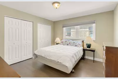 7046 N Franks Avenue, Niles, IL 60714 - Photo 8