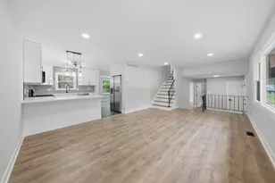 17636 Baker Ave, Country Club Hills, IL 60478 - Photo 10