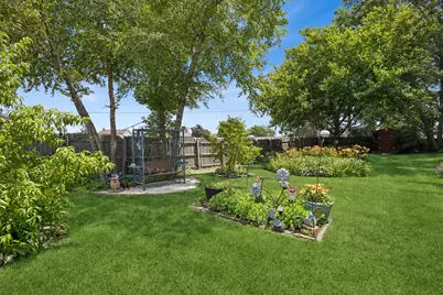 8007 Alexandria Drive, Tinley Park, IL 60477 - Photo 18