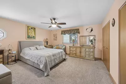 8007 Alexandria Drive, Tinley Park, IL 60477 - Photo 12