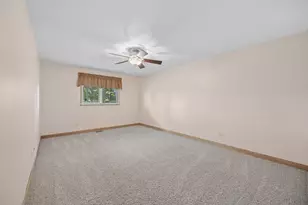 8007 Alexandria Dr, Tinley Park, IL 60477 - Photo 14
