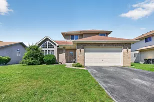 18020 Charlotte Dr, Lansing, IL 60438 - Photo 2