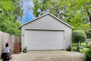 124 Lockerbie Ln, Wilmette, IL 60091 - Photo 36
