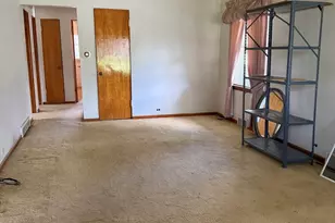 344 E Parallel St, Palatine, IL 60067 - Photo 4