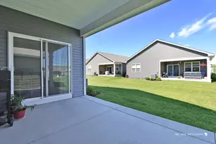 2285 Tupelo Wy, Wonder Lake, IL 60097 - Photo 18
