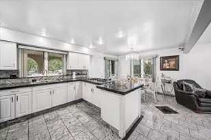 823 Tenuta Ct, Olympia Fields, IL 60461 - Photo 12