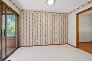 1301 Chadwick Dr, Normal, IL 61761 - Photo 10