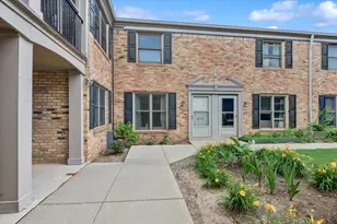 1814 Sessions Walk, Hoffman Estates, IL 60169 - Photo 1