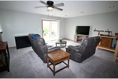 3814 W Richwoods Boulevard #7, Peoria, IL 61615 - Photo 20