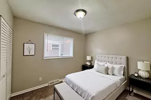 310 155th Pl, Calumet City, IL 60409 - Photo 10