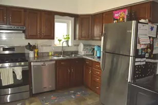3717 N Wayne Ave, Chicago, IL 60613 - Photo 2