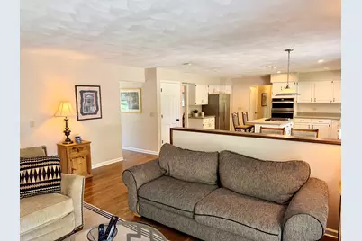 1137 Loyola Drive, Libertyville, IL 60048 - Photo 20