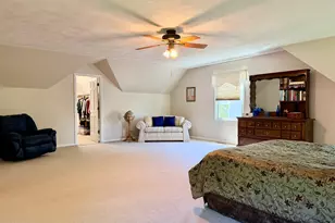 1137 Loyola Dr, Libertyville, IL 60048 - Photo 22