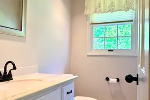 1137 Loyola Dr, Libertyville, IL 60048 - Photo 14