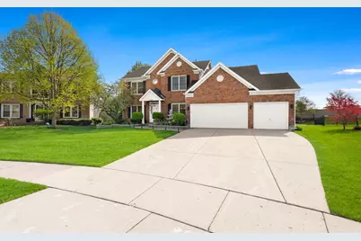 2820 Fairhauser Court, Naperville, IL 60564 - Photo 2