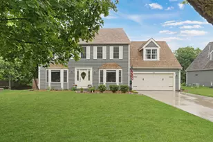 269 Concord Square, Gurnee, IL 60031 - Photo 2