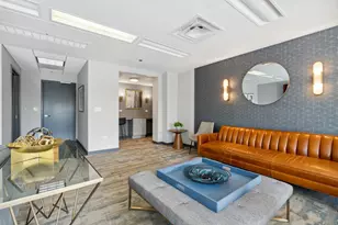 1160 S Michigan Ave, Chicago, IL 60605 - Photo 18