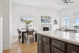 3011 N Ashland Ave, Chicago, IL 60657 - Photo 14