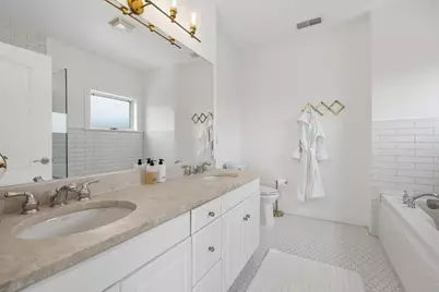 3011 N Ashland Avenue #4S, Chicago, IL 60657 - Photo 22