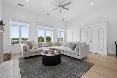 3011 N Ashland Avenue #4S, Chicago, IL 60657 - Photo 6