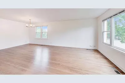 3333 Church Street #2, Evanston, IL 60203 - Photo 4