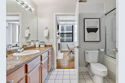 165 N Canal Street #712, Chicago, IL 60606 - Photo 26