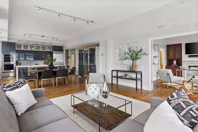 165 N Canal Street #712, Chicago, IL 60606 - Photo 8