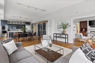 165 N Canal St, Chicago, IL 60606 - Photo 8