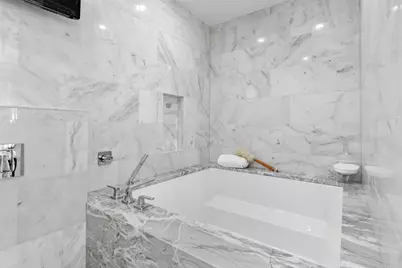 165 N Canal Street #712, Chicago, IL 60606 - Photo 22