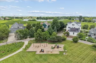 860 Blazing Star Rd, Grayslake, IL 60030 - Photo 44